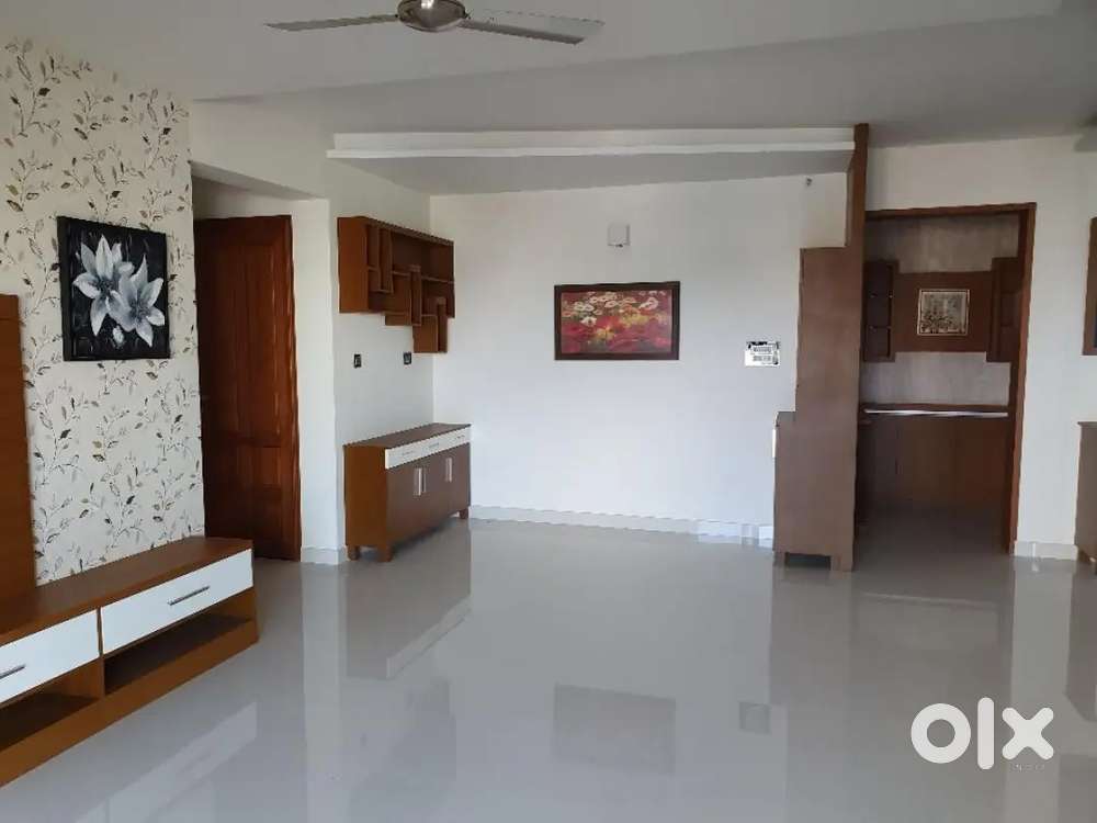 3BHK Apartment for rent at Kowdiar, Trivandrum