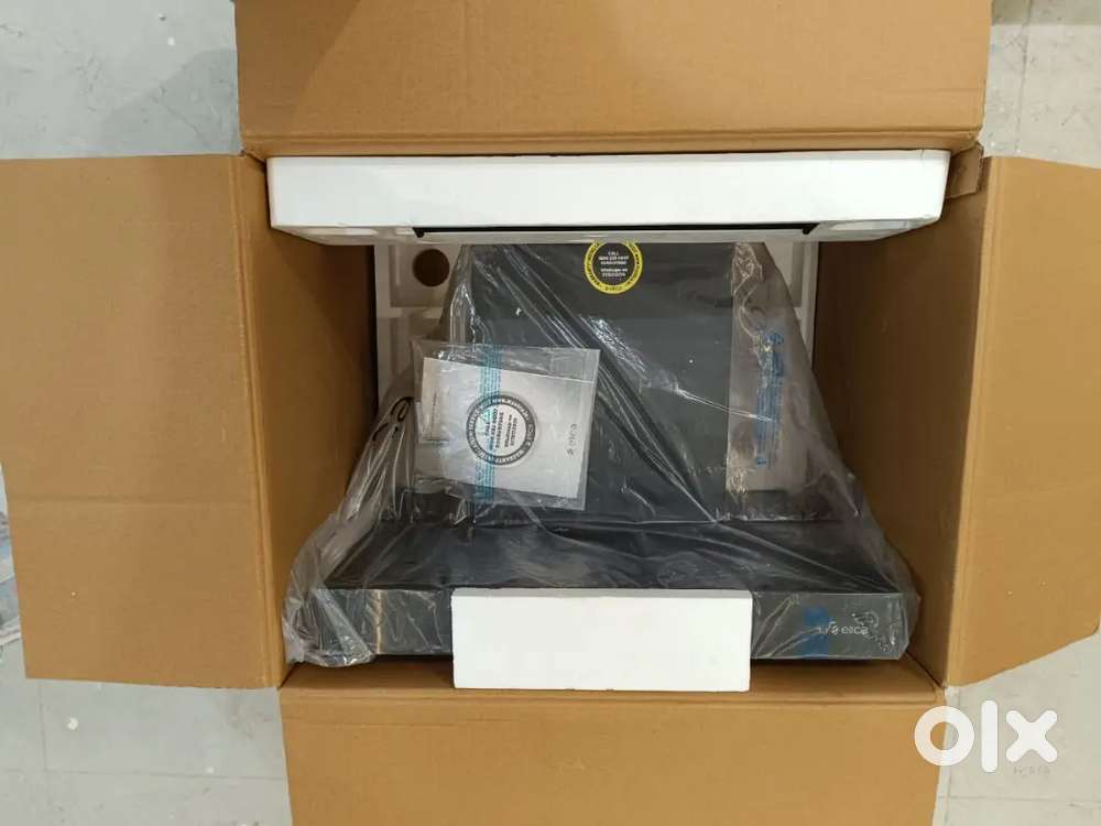 Brand New Elica chimney 60 cm for sell