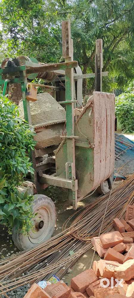 Mixture machine hai lift wala