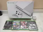 XBOX ONE S + 4 GAMES