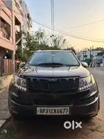 XUV 500 2013 Diesel MT showroom track