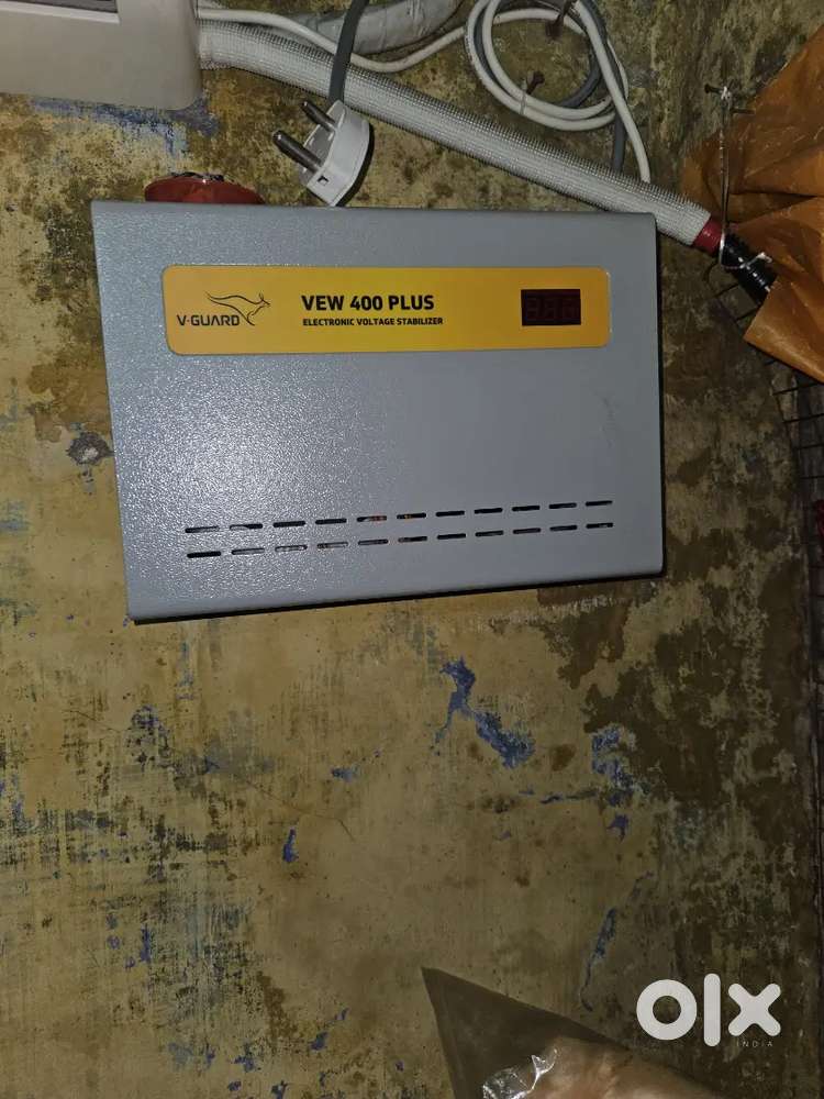 V Gaurd AC stabilizer VEW 400 PLUS (90V to 300V) upto1.5Ton AC