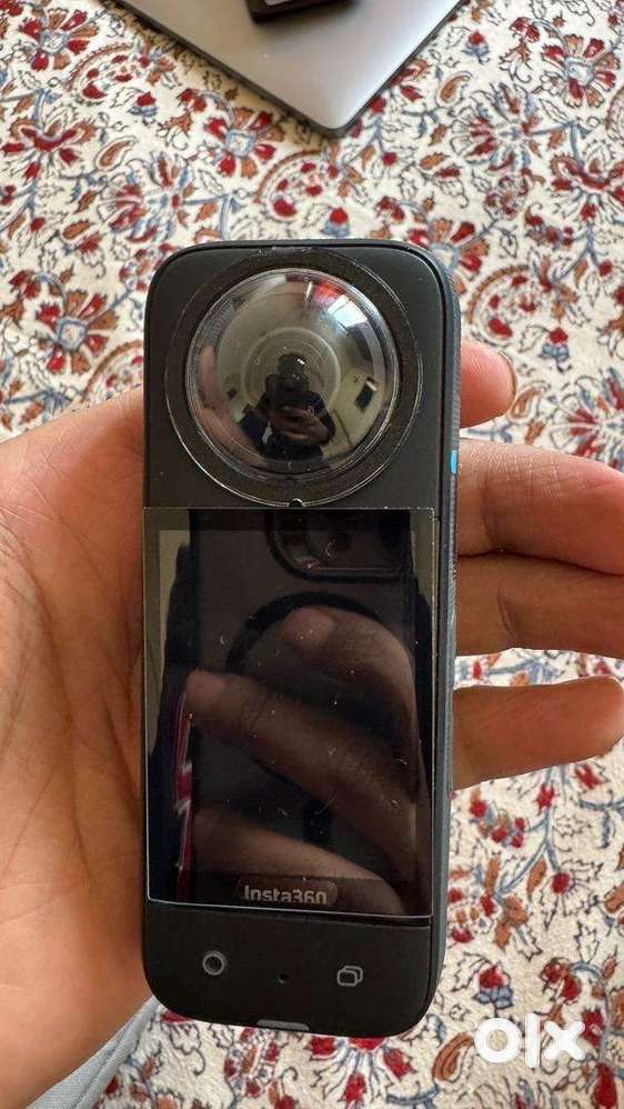 Insta360 X3 Action Camera for Sale with accessories (Brand New)