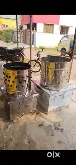 Chicken cleaning machine