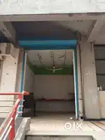 SHOP FOR RENT