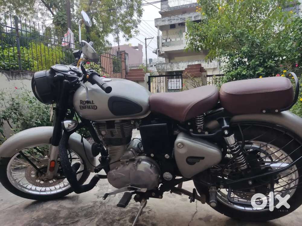Urgent Sale classic 350 third owner in Excellent Condition
