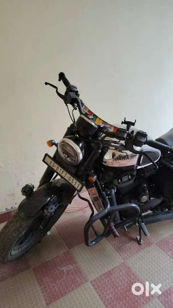 Jawa 42 Bobber at reasonable price for genuine buyers