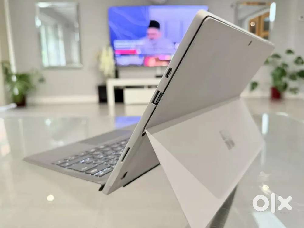 TOP SPEC!* Microsoft Surface Pro 7 - i7 - 16GB - 512GB! *100% BATTER