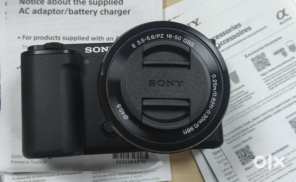 Sony ZVE10L mirrorless camera body with 1650mm powerful zoom lens vlog