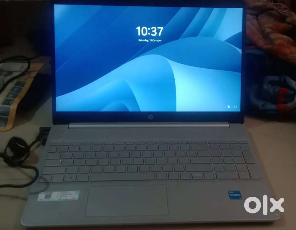 LAPTOP WINDOWS 11(12th gen.) Intel core i3  16/512)
