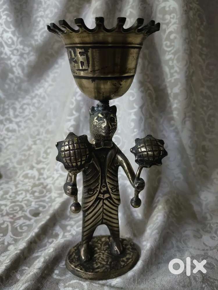 Antique pure brass solid heavy diya 29 cm.