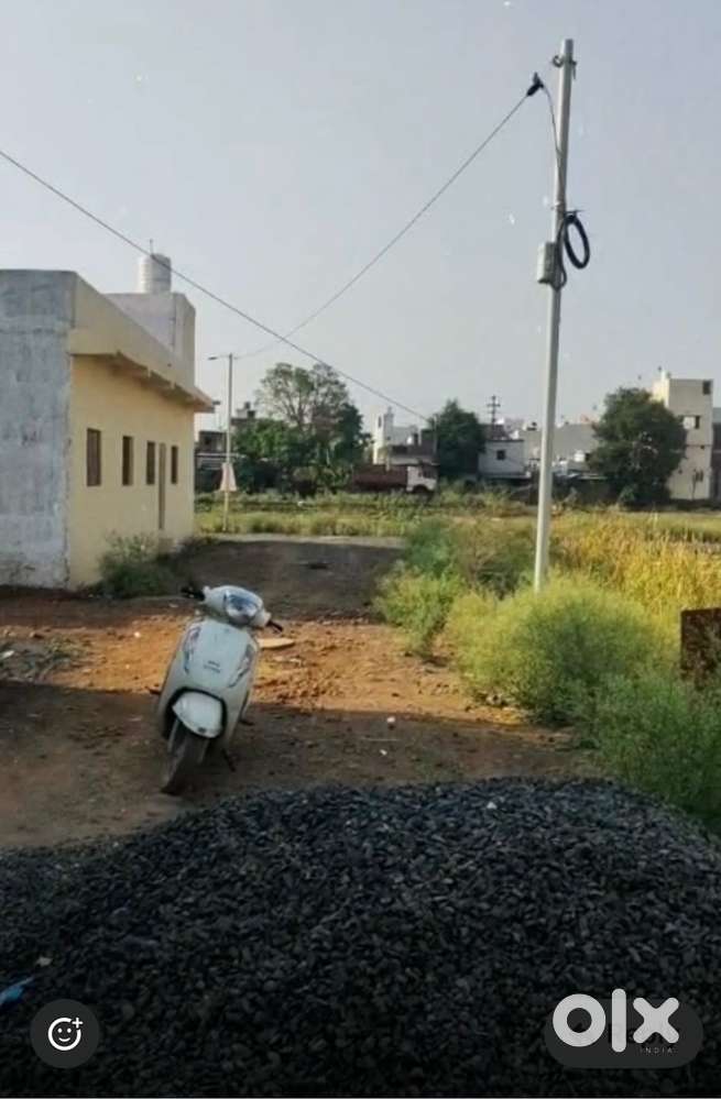 27 laks par 650 bana makan ha garha ganaga nager par ha parth ky baju