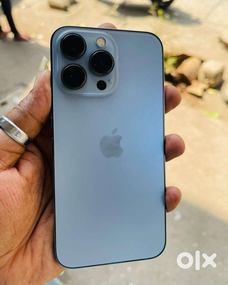 I want To sell my 6 month old i phone 13 pro 128gb need urgent money