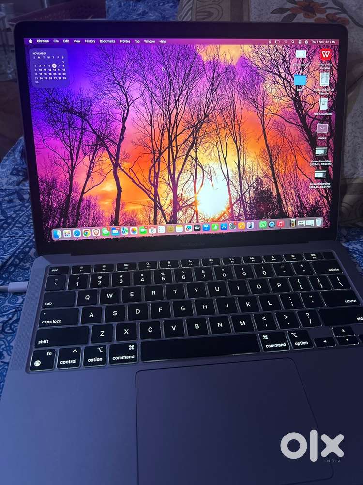 Apple macbook m1