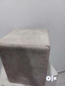 Plain square puff stool