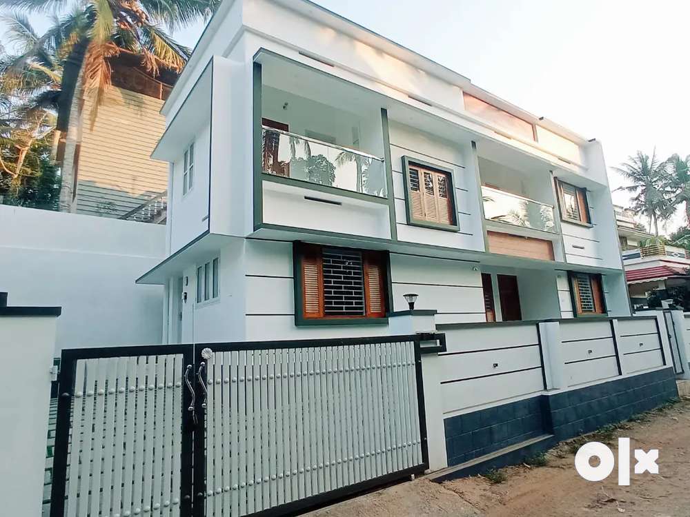Budget House for sale in Pothencode Chanthavila