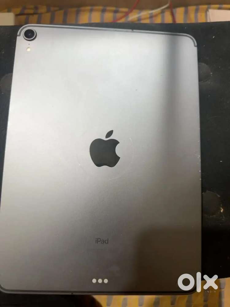 Ipad 11 pro excellent condition