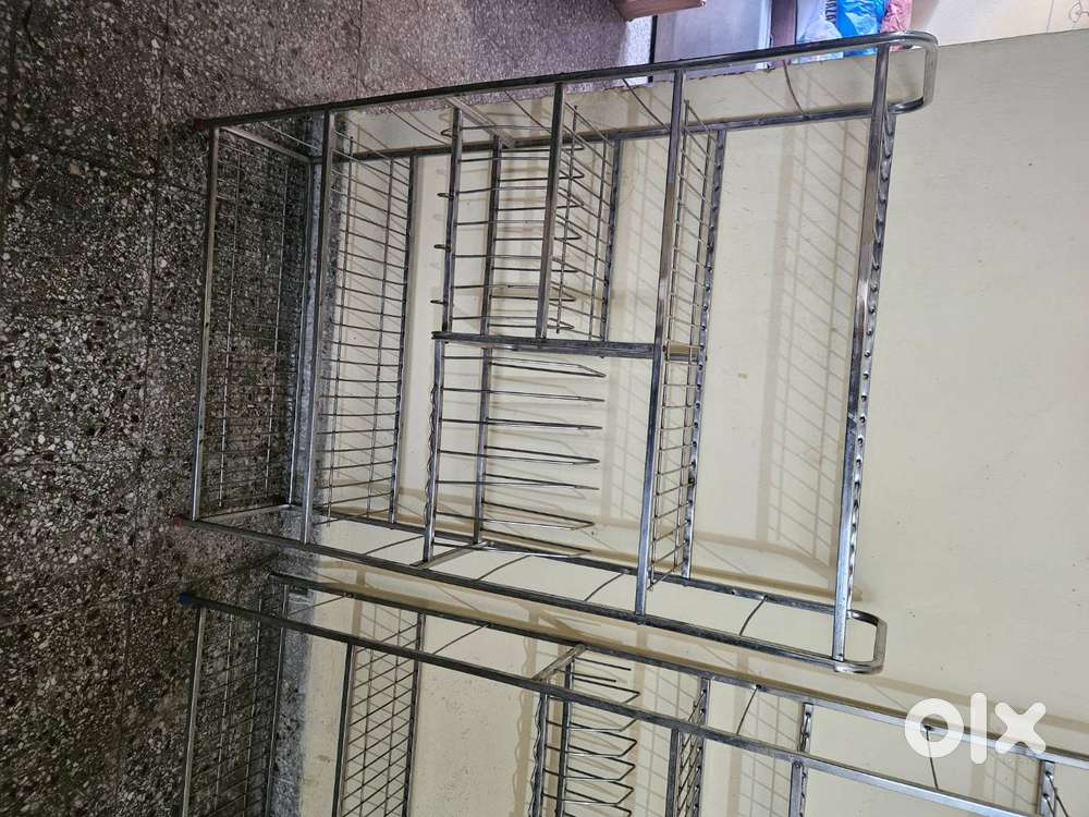 Kitchen utensils stand