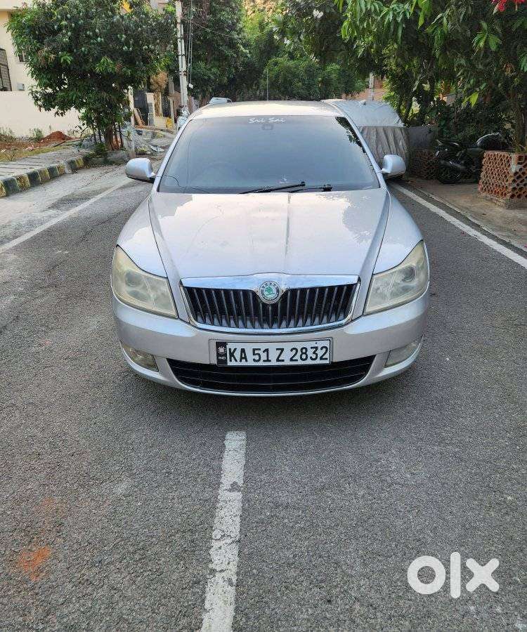 Skoda Laura Elegance 1.9 TDI MT, 2009, Diesel