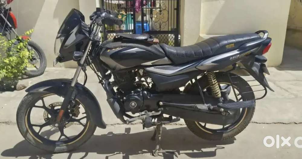 bajaj platina 110cc abs brake