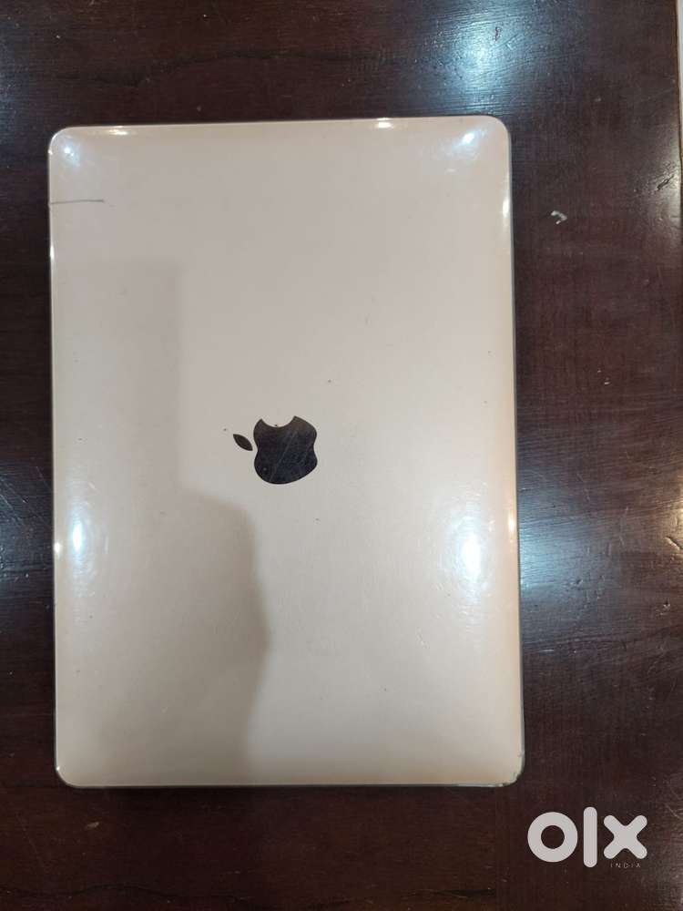Apple MacBook Air M1 A2337 8GB-256GB SSD 13.3 Inch