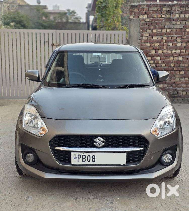 Maruti Suzuki Swift VXI ABS BSIV, 2022, Petrol