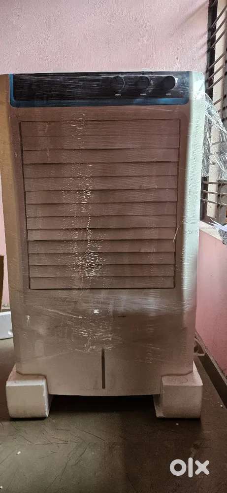 Crompton greaves 95 L desert Cooler