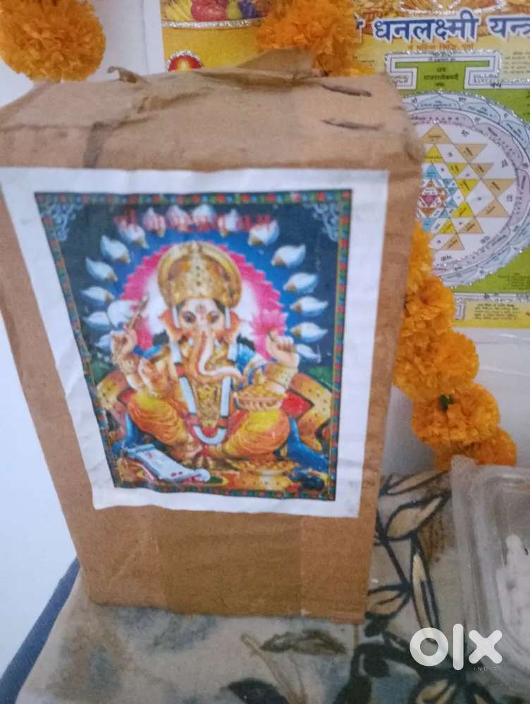 Room mate arjent only girls