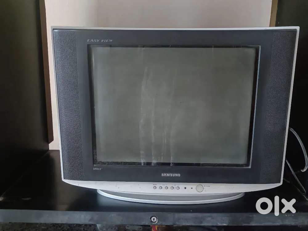Samsung CRT television with (cupboard)- running condition