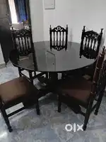 Dinning table and 5 chairs veetti wood
