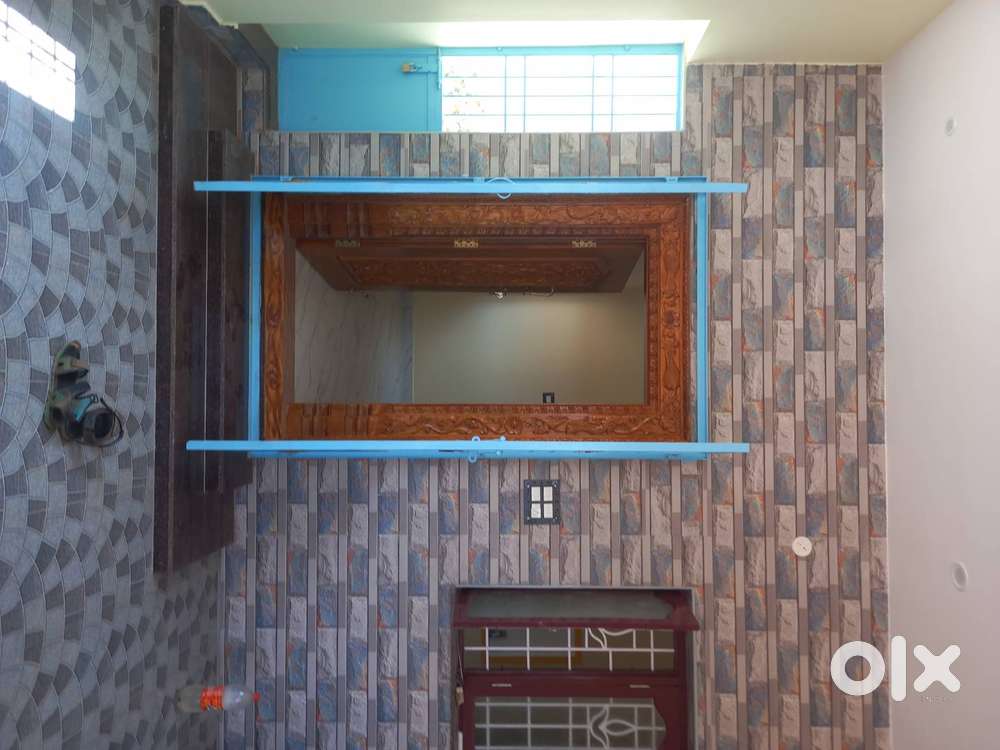 Independent floor Near Maharishi vidhya mandir