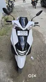 AVENIS 125CC (Ride connect) 2024
