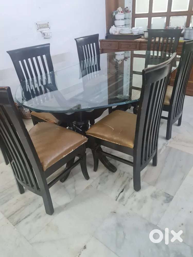 Dinning table