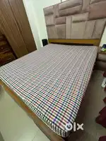 Pink base 5/6 bed with mattress, side table and storage