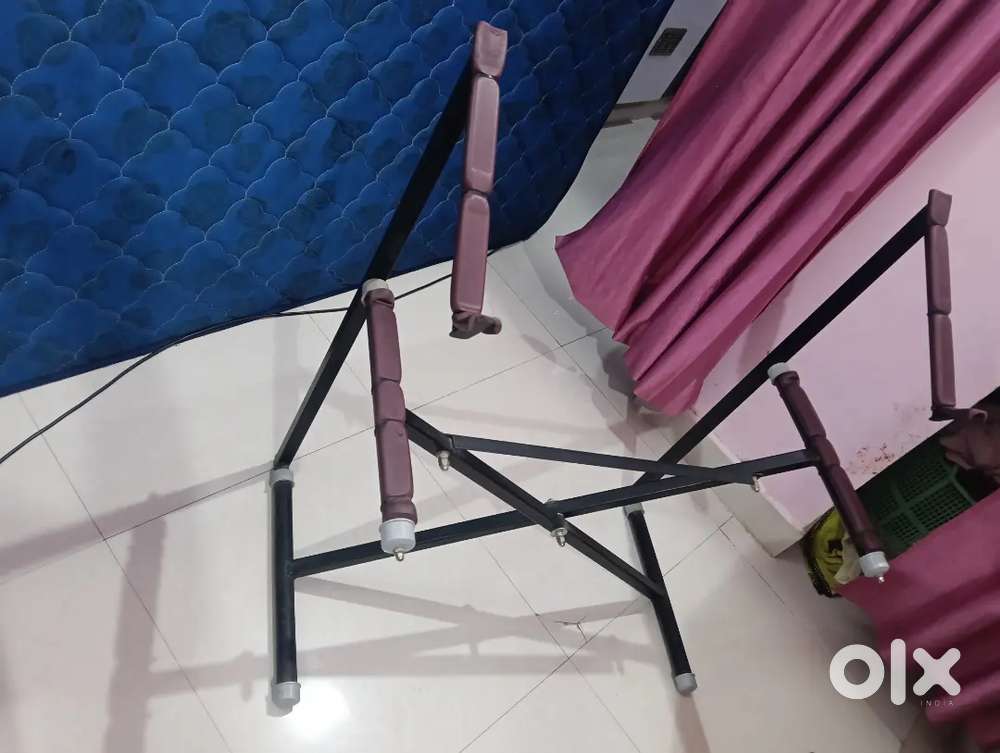 Double keyboard stand custom made for study and heavy keyboard