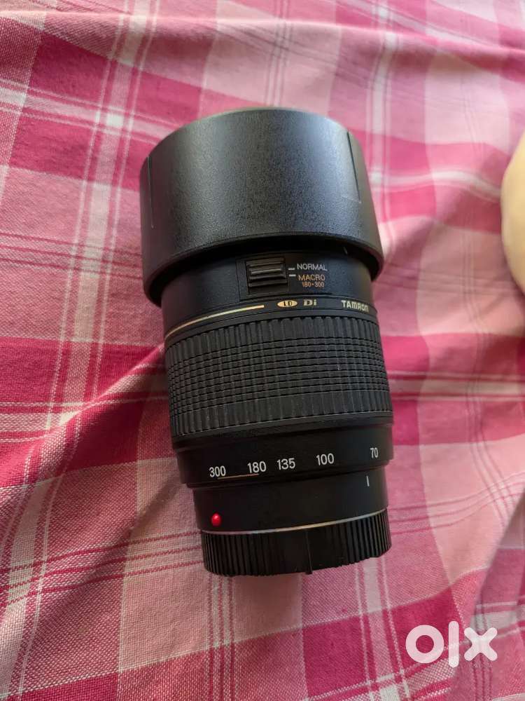 Tamaron Zoom lens 70-300 mm for Sony mount