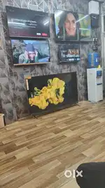 43inch 4k UHD frameless HDMI Android LED