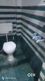 2 BHK floor for rent in sita vihar, jankipuram for working professionl
