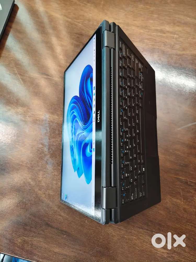 Dell / hp 360 rotated touch screen laptop/21990