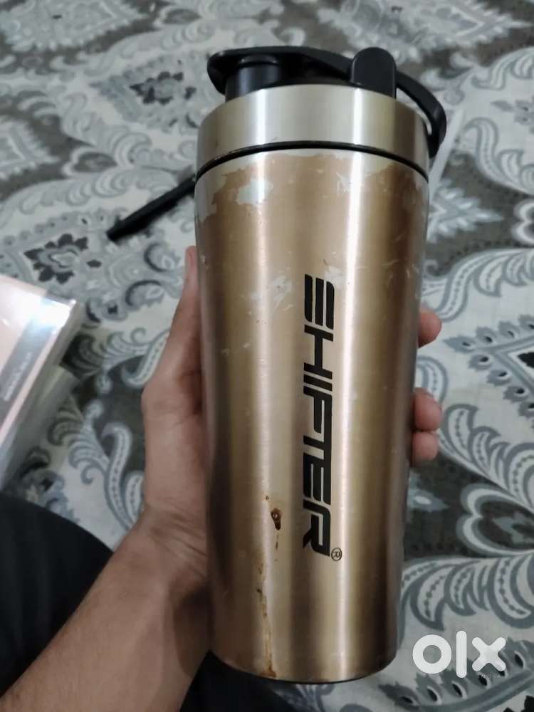 Shaker Bottle