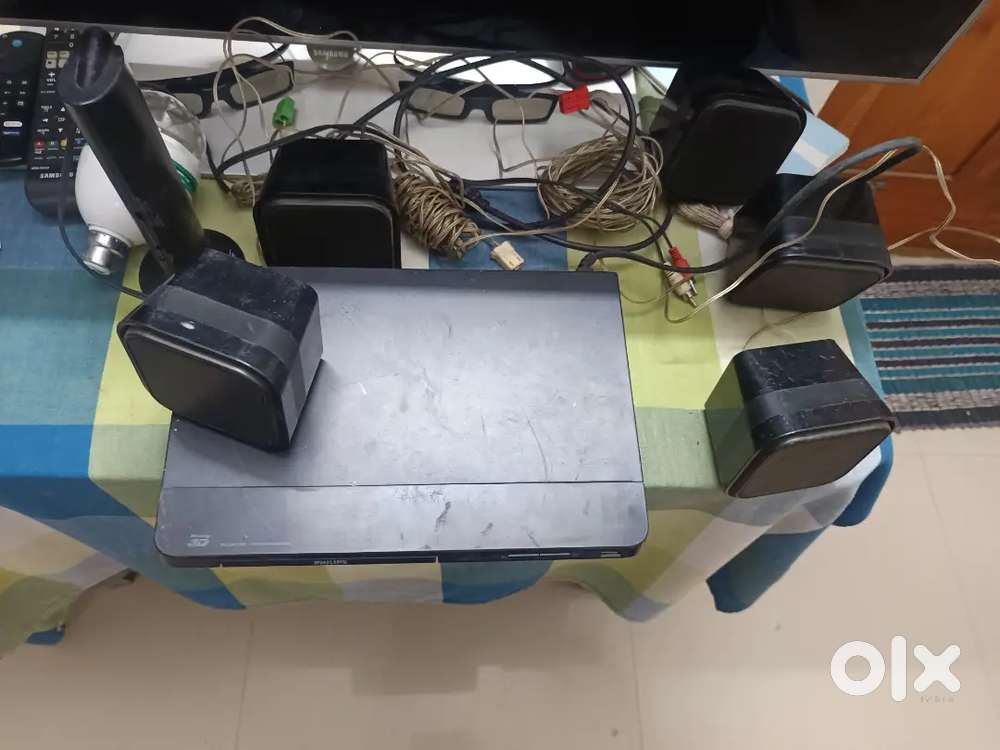 Philips 5.1 speakers imported from Uk