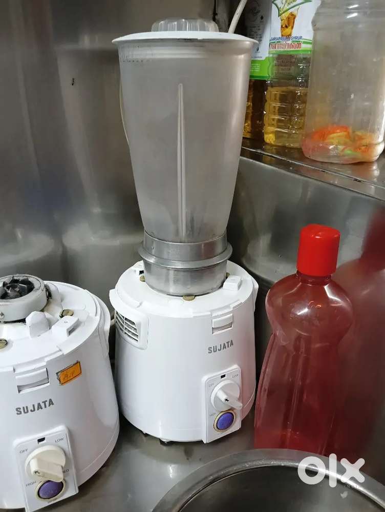 Juice maker
