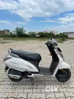 Activa 5g top model / limited edition