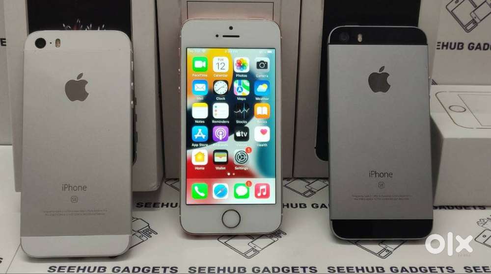 Iphone se 32gb 1st generation with all accessories and bill with warra