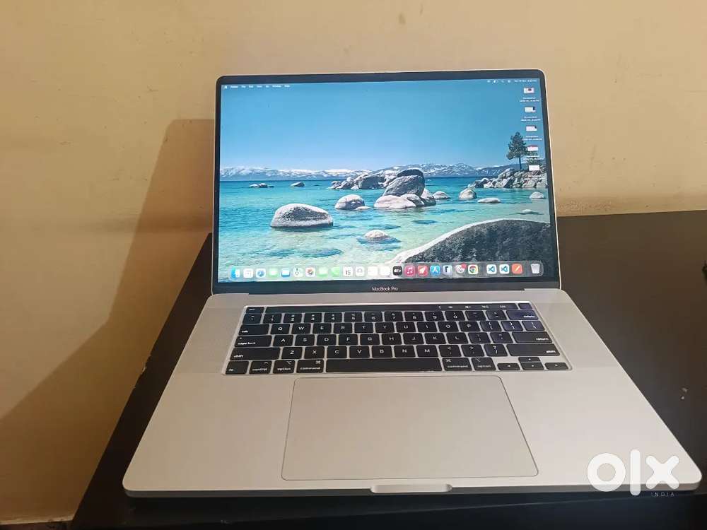 MacBook pro 16 inch