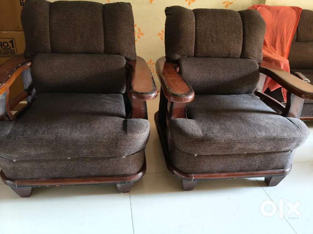 Singel Seater Wooden Sofa