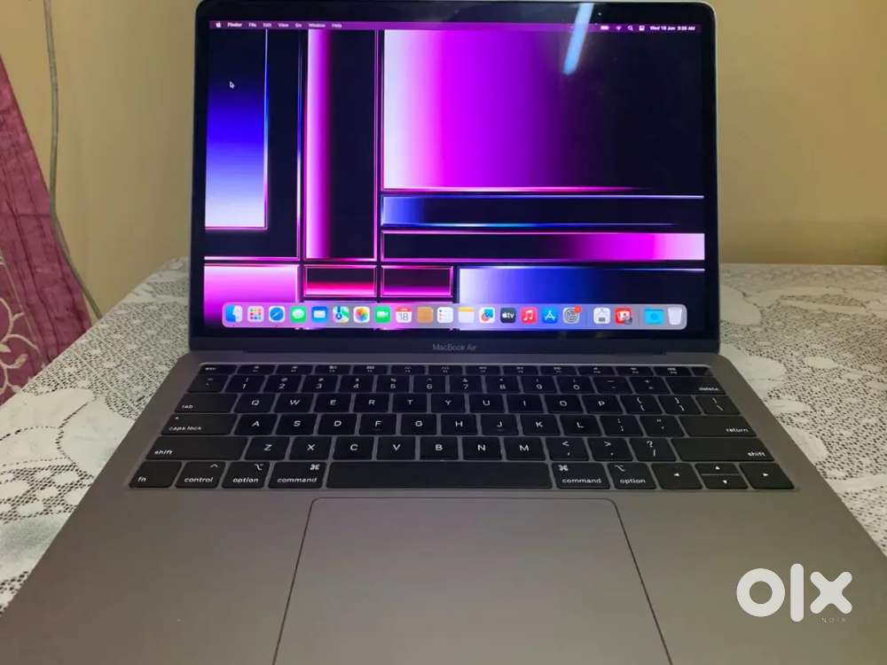 Macbook Air 2018 8/128gb