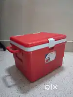 Aristo Multipurpose Insulated Plastic Chiller Ice Box, 25 Ltrs, Red