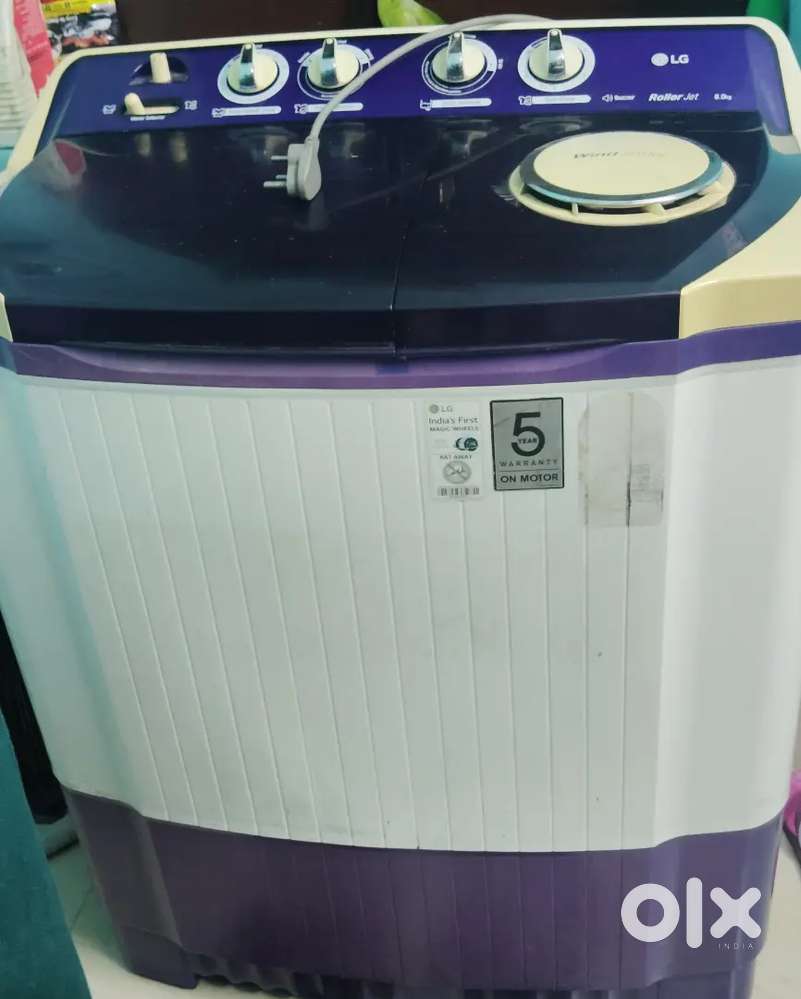 LG 8kg Semi automatic washing machine