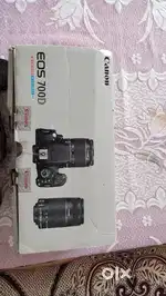 Canon 700D dual lens kit